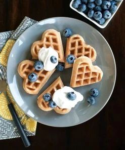 Outlet ???? Nordic Ware Sweetheart Waffler Black ???? 5 Outlet ???? Nordic Ware Sweetheart Waffler Black ???? -Cuisinart Shop 01705 beauty overhead 780x780 05 3